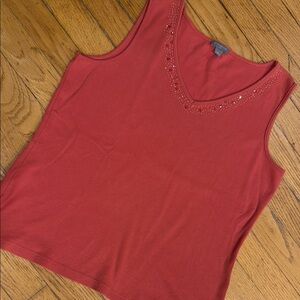 🌴BOGO SALE - ANN TAYLOR SALMON TANK TOP WITH A SCOOP NECK AND A BIT OF SPARKLE!🌴